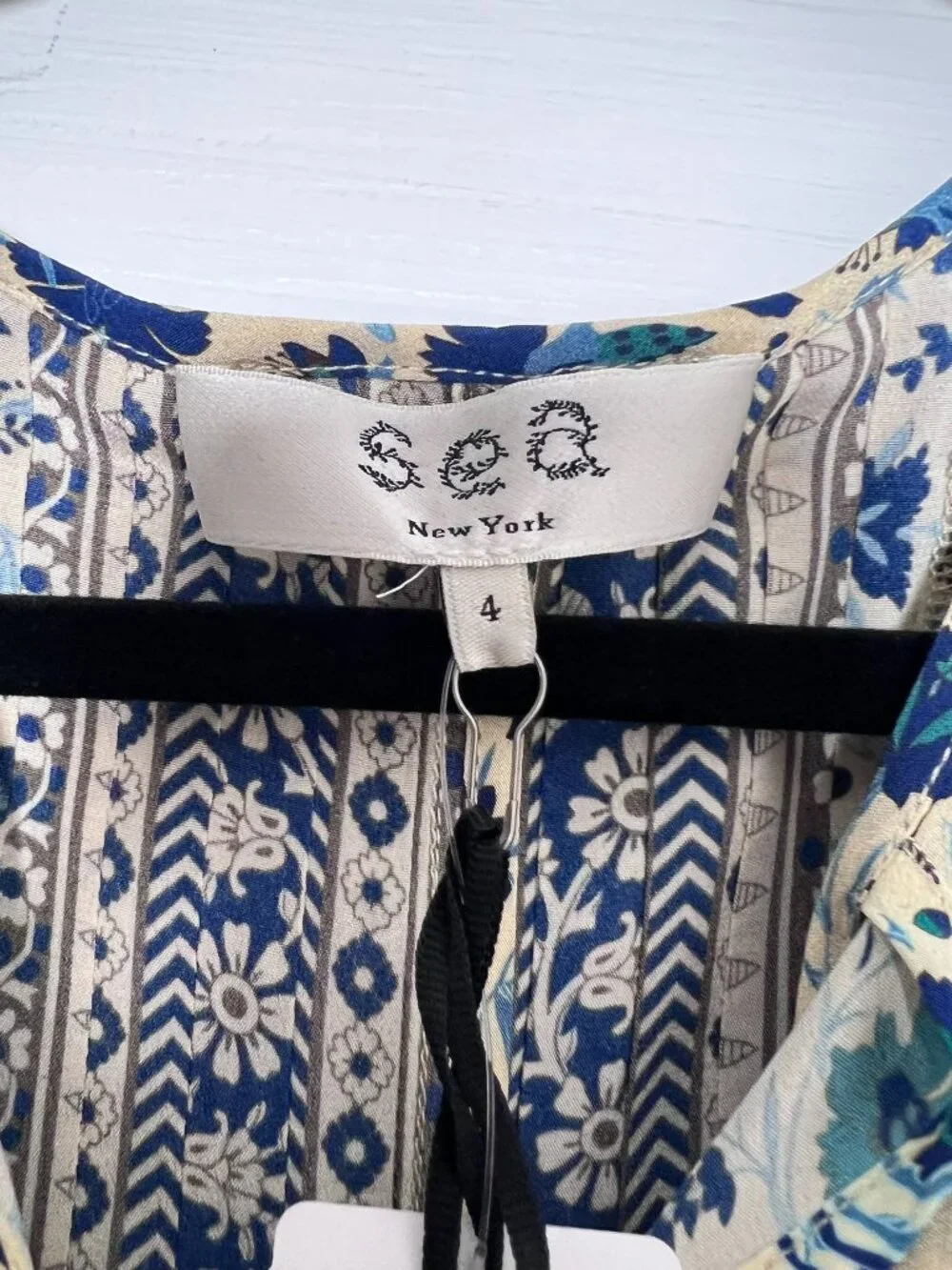 SEA NEW YORK DOE PRINT silk blouse size 4 - Picture 8 of 8